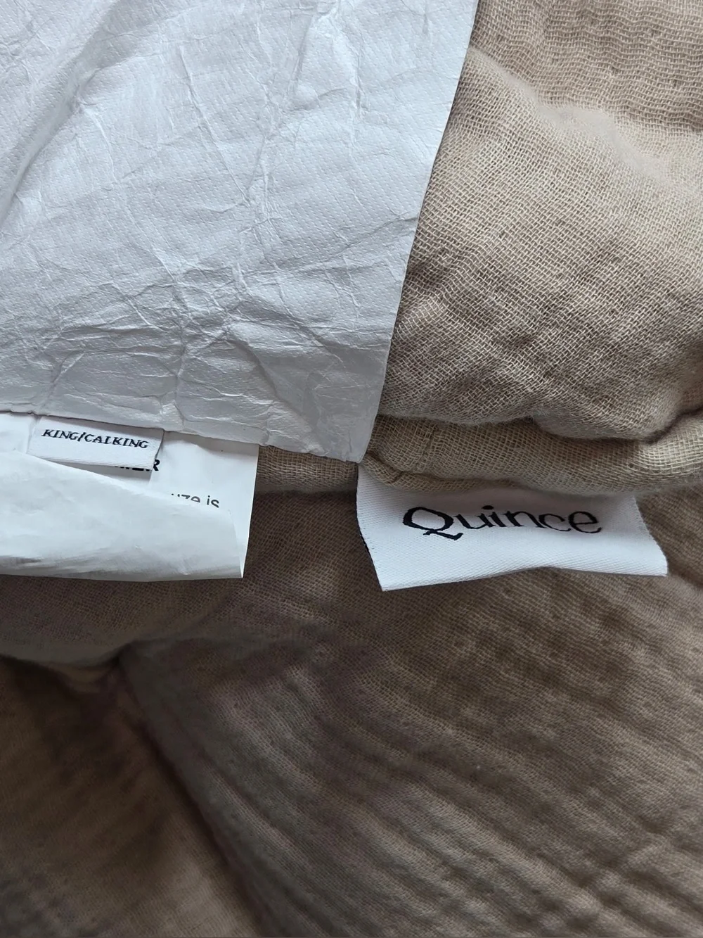 QUINCE Organic Cotton Gauze Dream Quilt King/Cal King Dune 0481